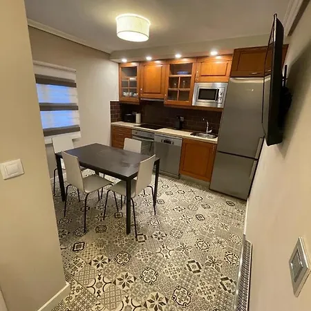 Ronda Centro Con Parking Διαμέρισμα Castro Urdiales